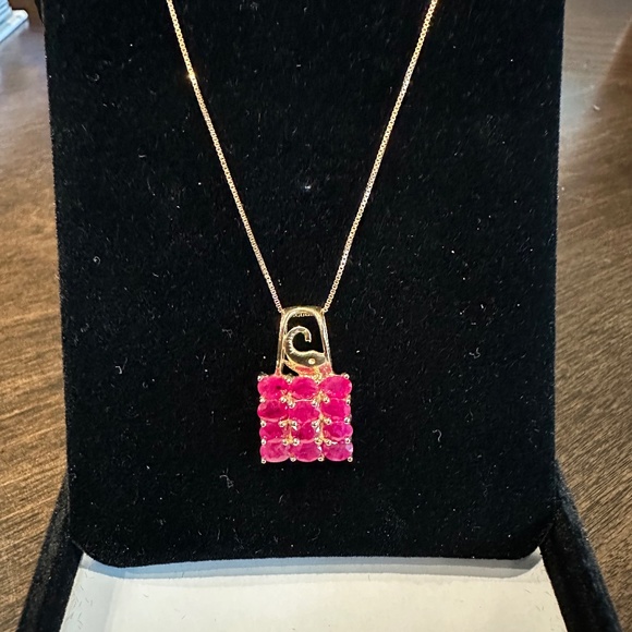 14K Gold Cluster Ruby Pendant & Necklace - Picture 2 of 7